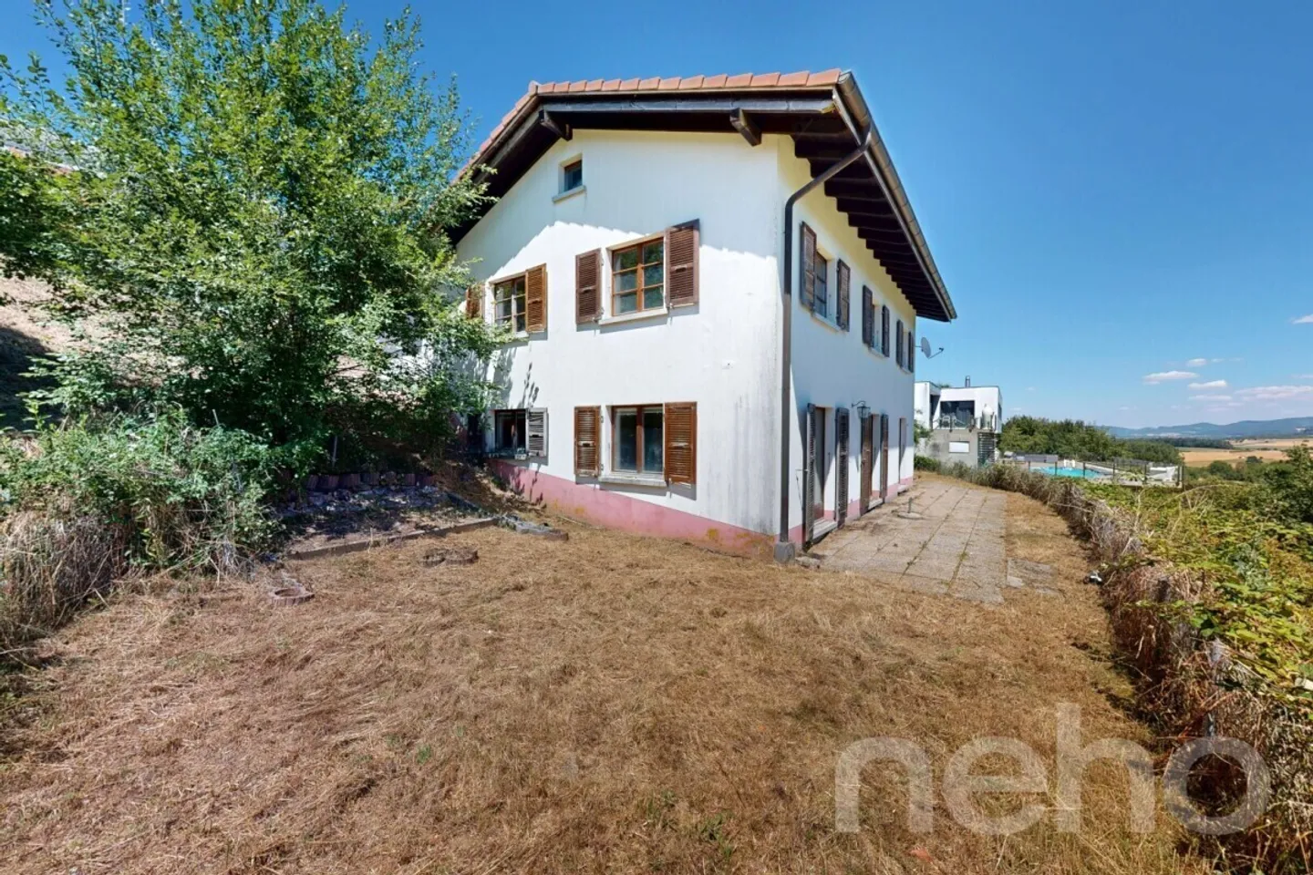 Casa unifamiliare con grande potenziale e ampio terreno a Bressaucourt - Foto 9 di 12