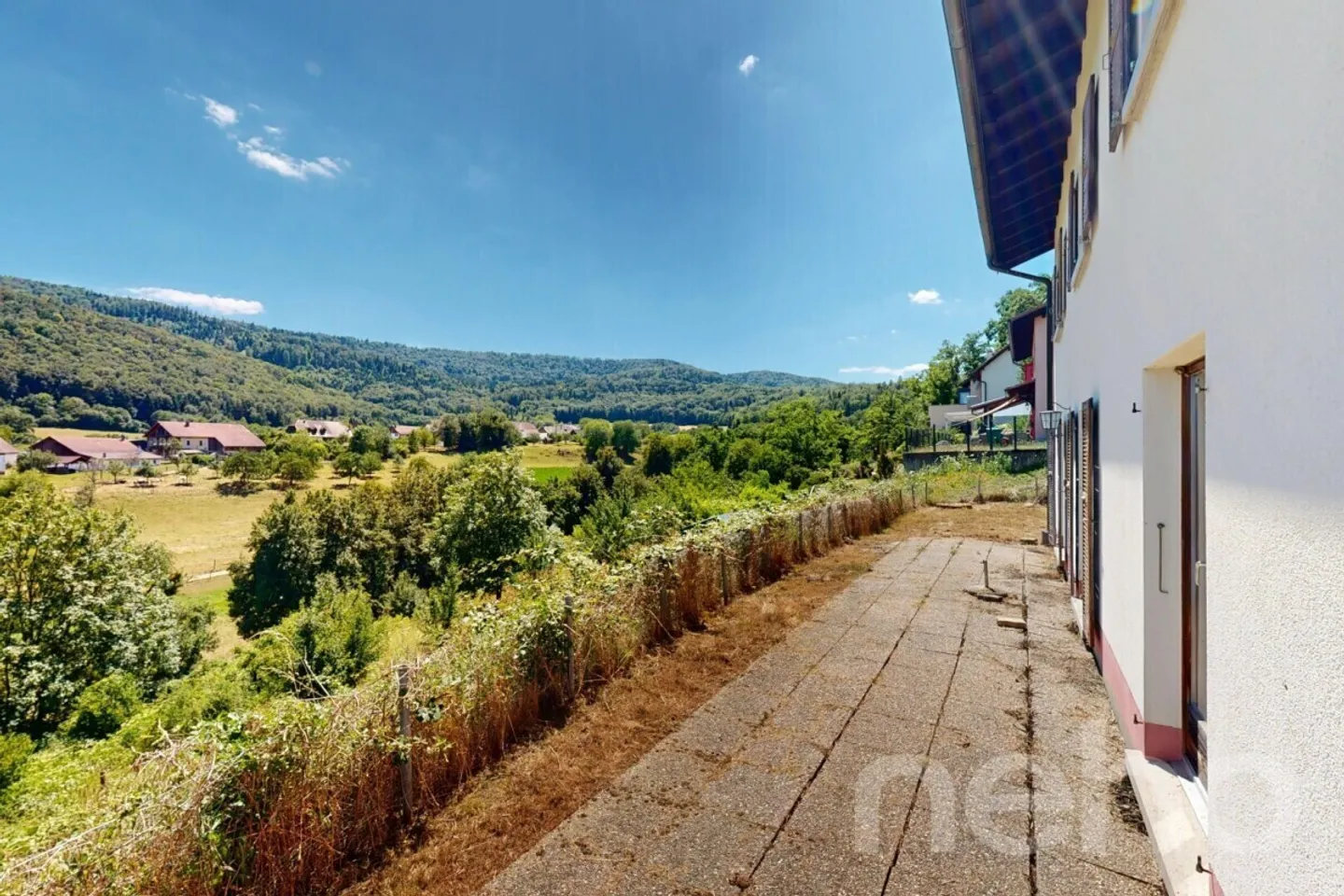 Casa unifamiliare con grande potenziale e ampio terreno a Bressaucourt - Foto 11 di 12