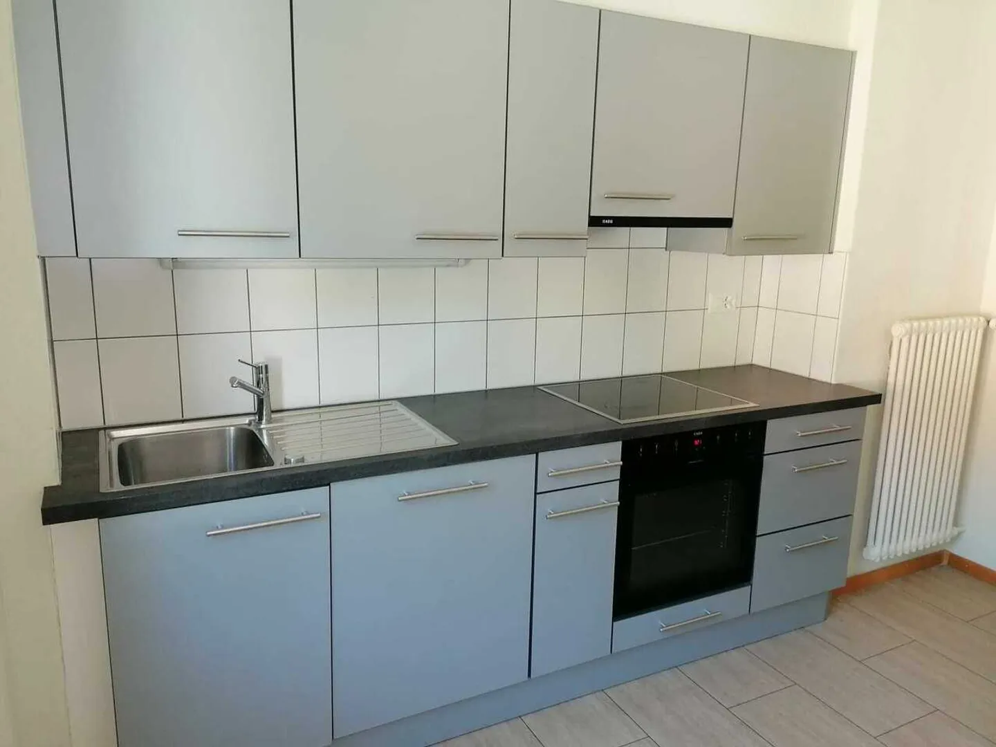 Billodes 59-61 - Appart. 2 p - 2 net rents offered - Photo 1 of 7