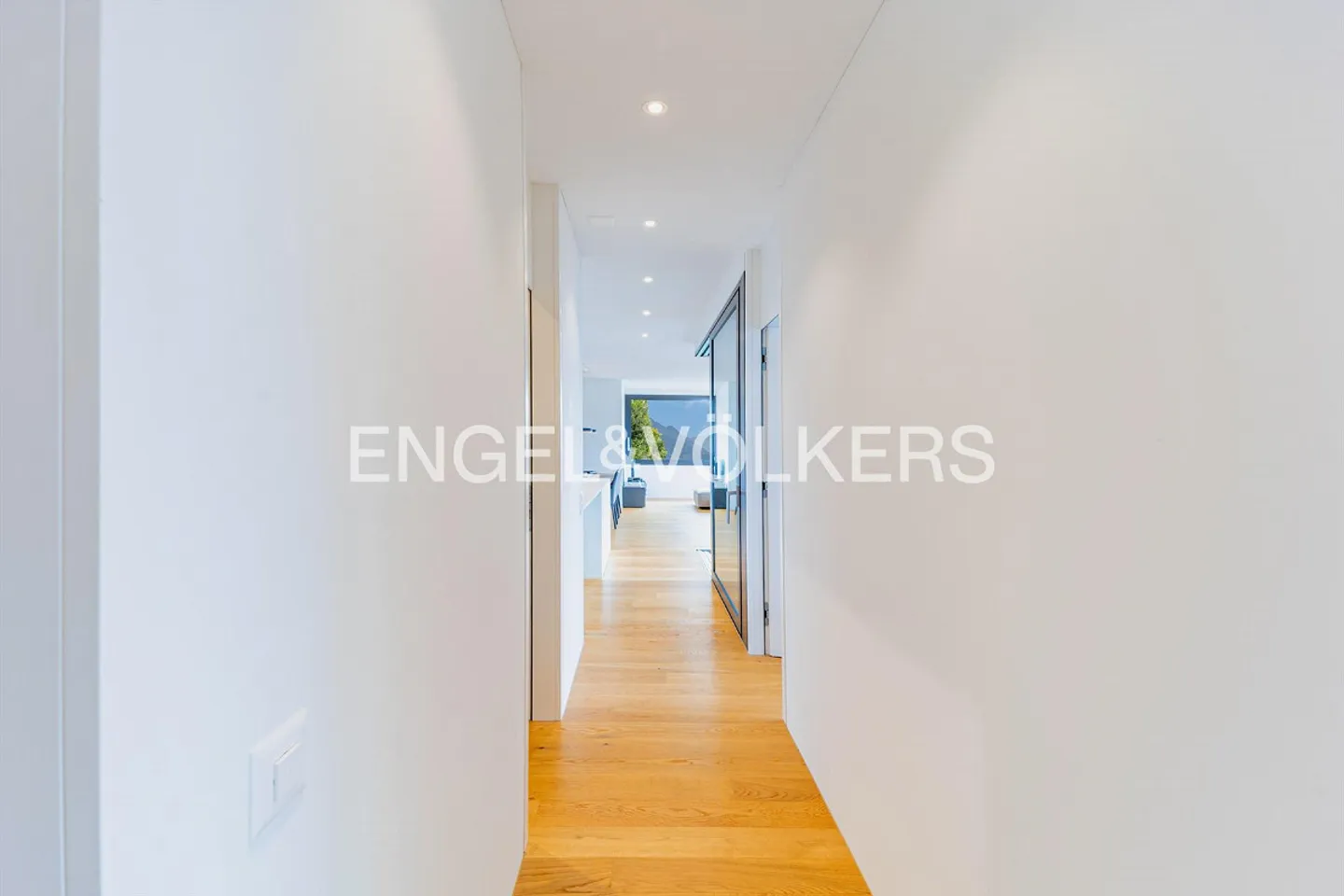 Exklusive Zweitwohnung an zentraler Lage mit traumhaftem Seeblick (88) - Foto 11 von 12