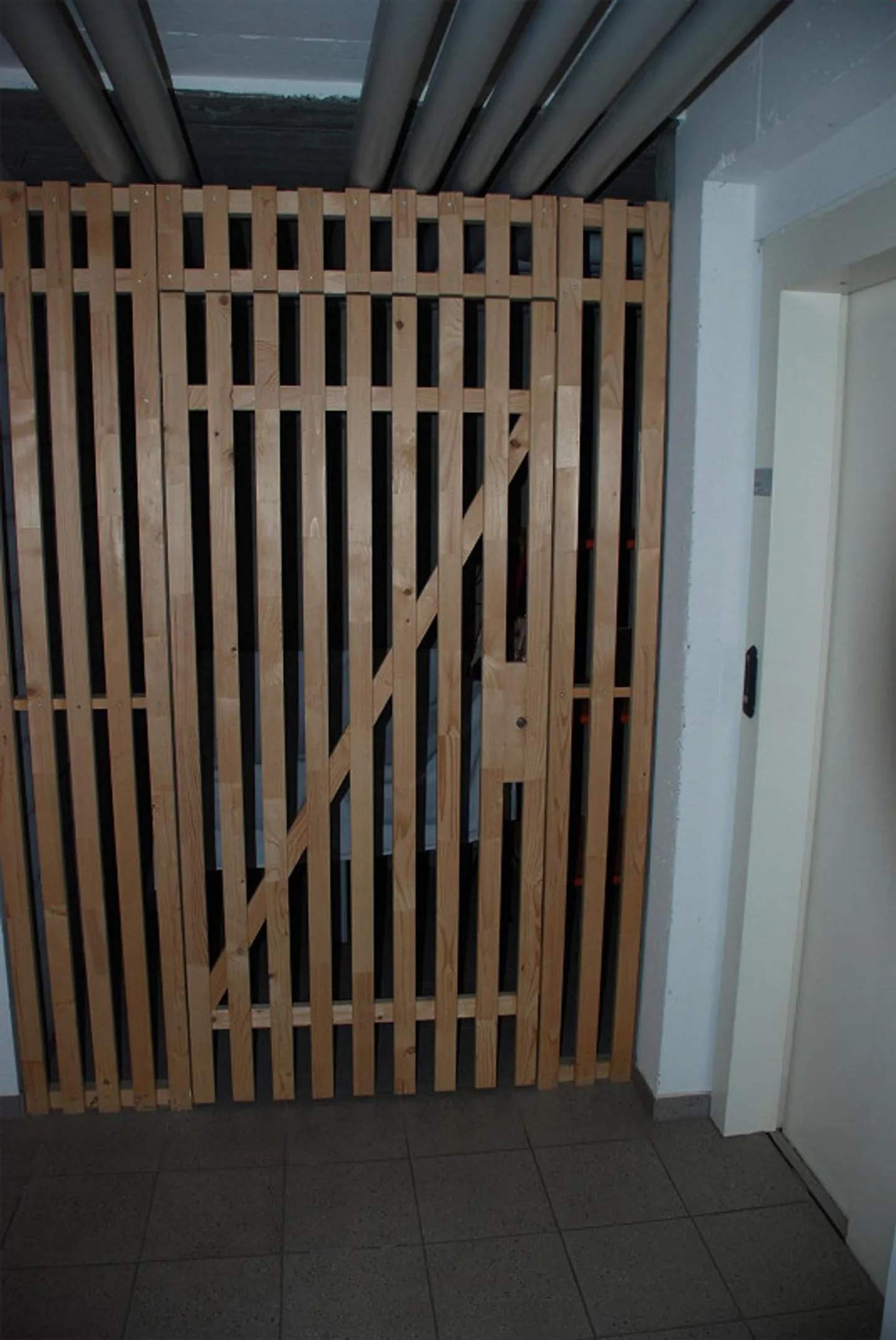 Attic apartment with gallery - Photo 16 of 17