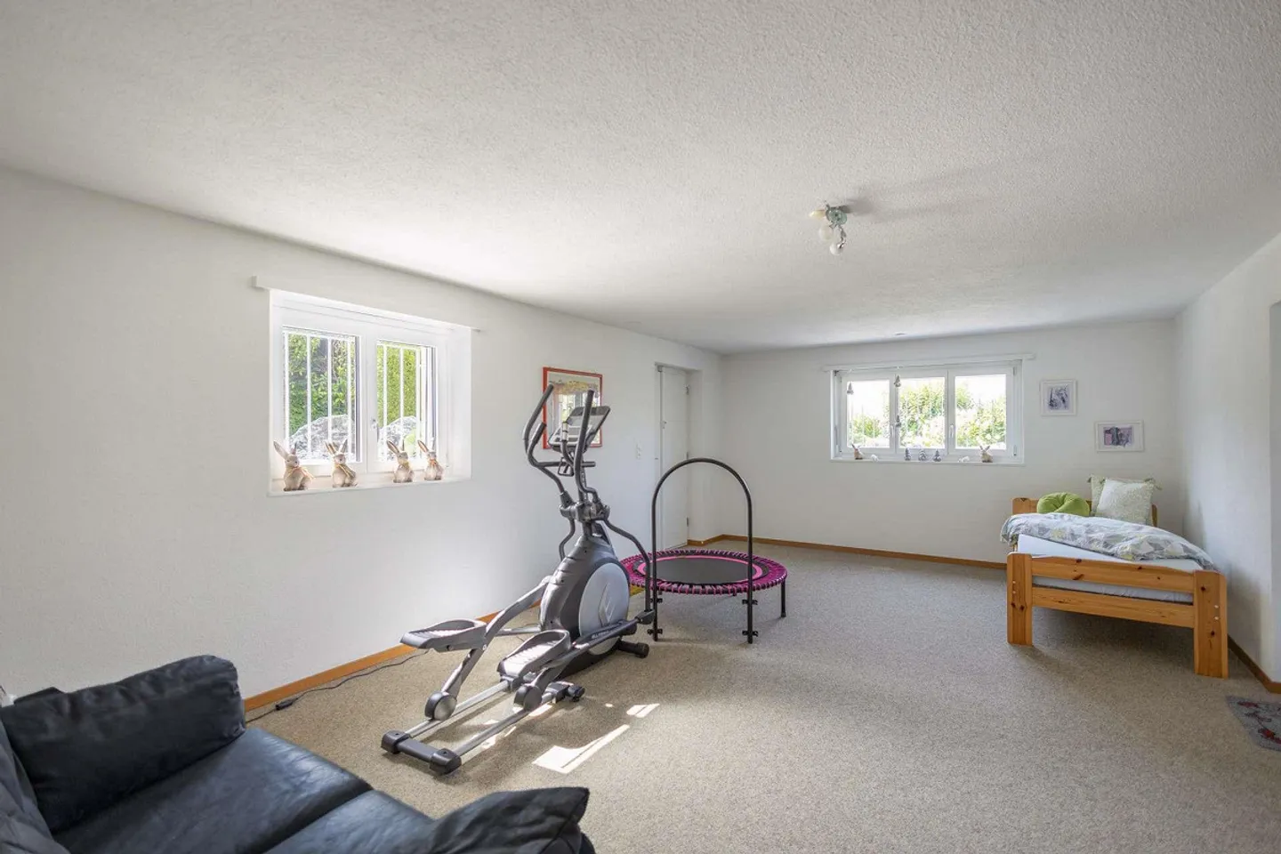 Maison individuelle de 7,5 pièces à Nürensdorf, votre maison de rêve sur un terrain de 940 m² avec panorama alpin et appartement optionnel - Photo 12 sur 18