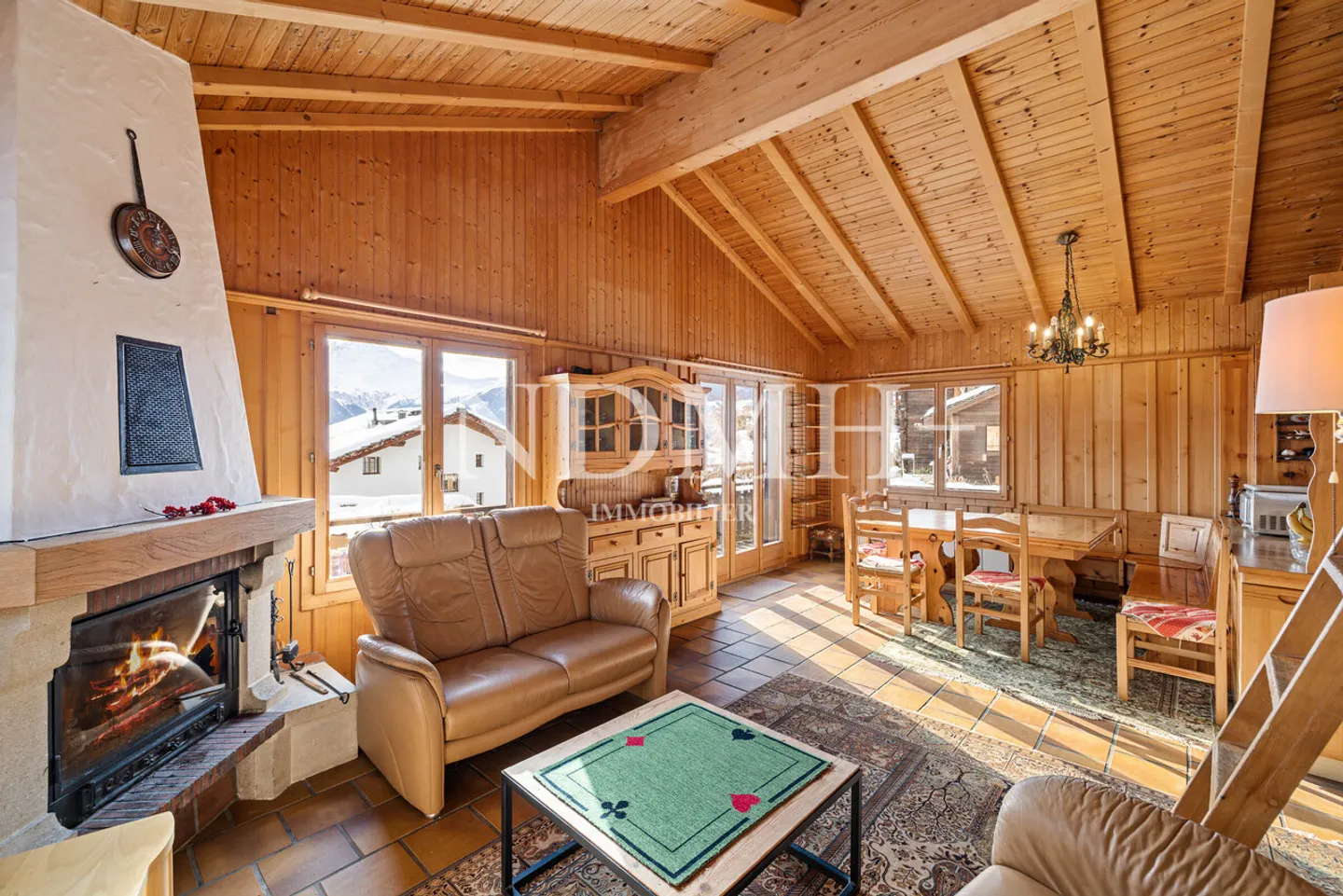 Chalet dei Superlativi con vista mozzafiato in un quartiere privilegiato - Foto 7 di 12