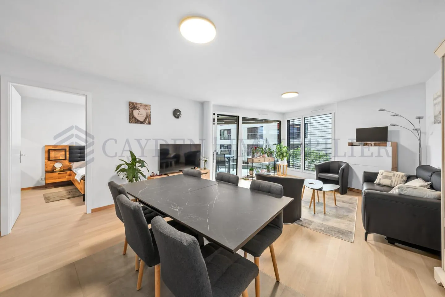 Modernes 3,5-Zimmer-Apartment in Nyon - Foto 2 von 7