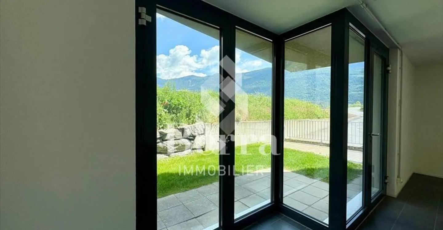 Espace Commercial à Martigny - Photo 3 sur 10