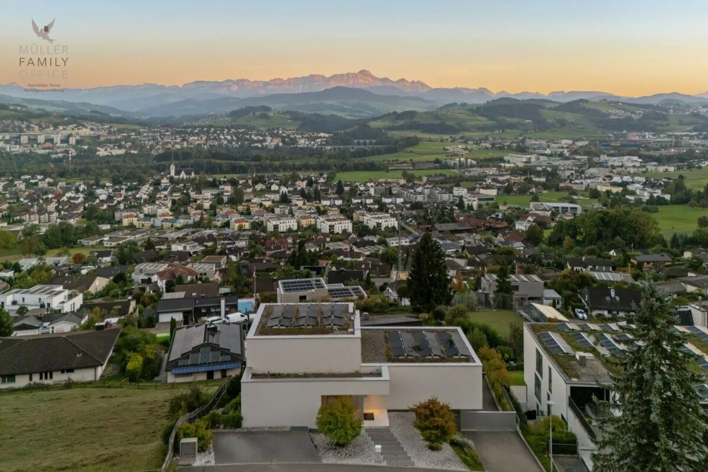 Villa de designer de luxe extraordinaire avec vue imprenable sur le Säntis - Photo 8 sur 13