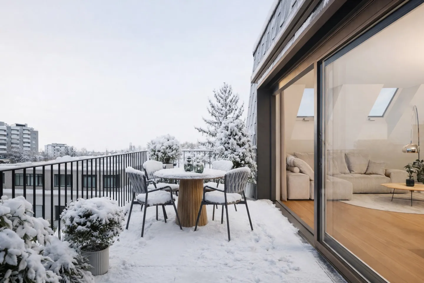 Vivre au-dessus des toits : Appartement confortable de 3,5 pièces au dernier étage - Photo 2 sur 6