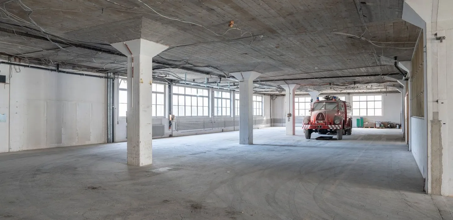 Flexible subdividable spaces for commercial / industrial / workshops / workspaces from 50m2 - Photo 10 of 14