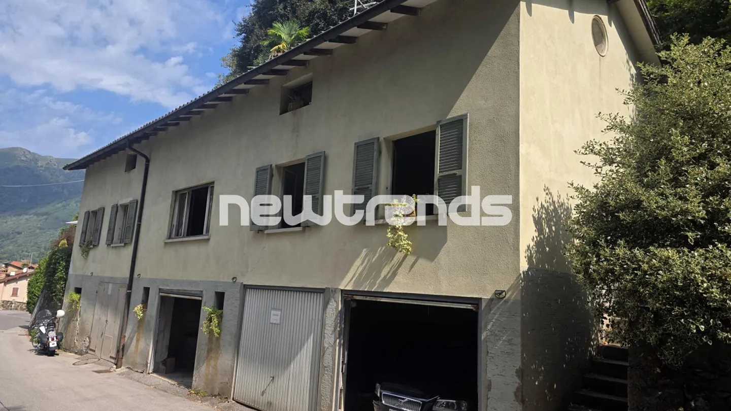 Maison individuelle à Aranno avec 3 garages, jardin, forêt et vue sur la vallée - Photo 9 sur 11
