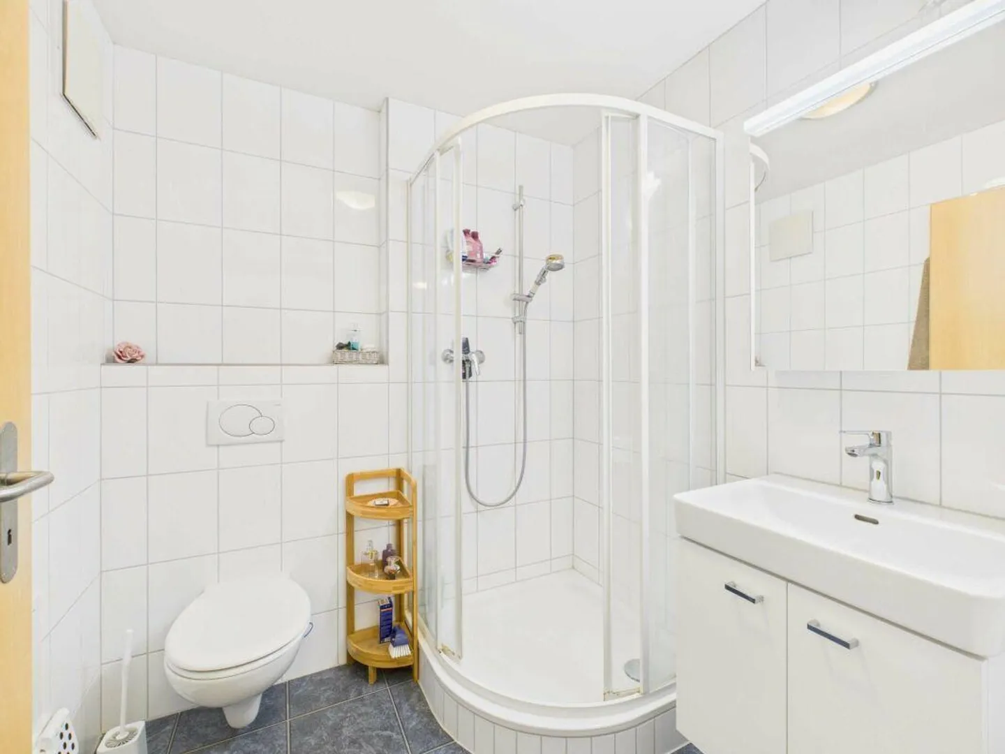 Bien d'investissement : Immeuble collectif avec 18 appartements, 16 garages et ... - Photo 11 sur 18