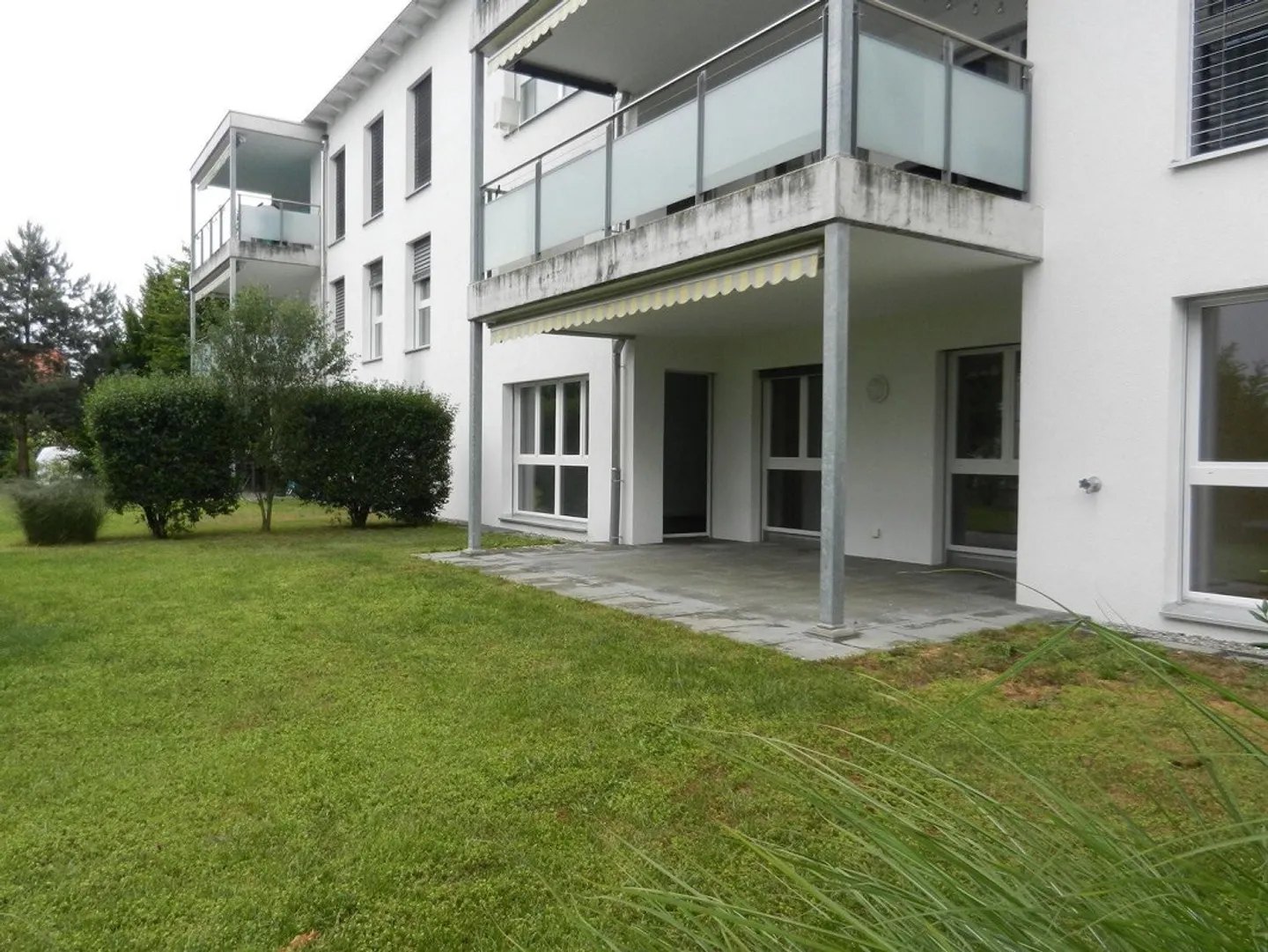 Appartement lumineux au rez-de-chaussée - Photo 9 sur 9