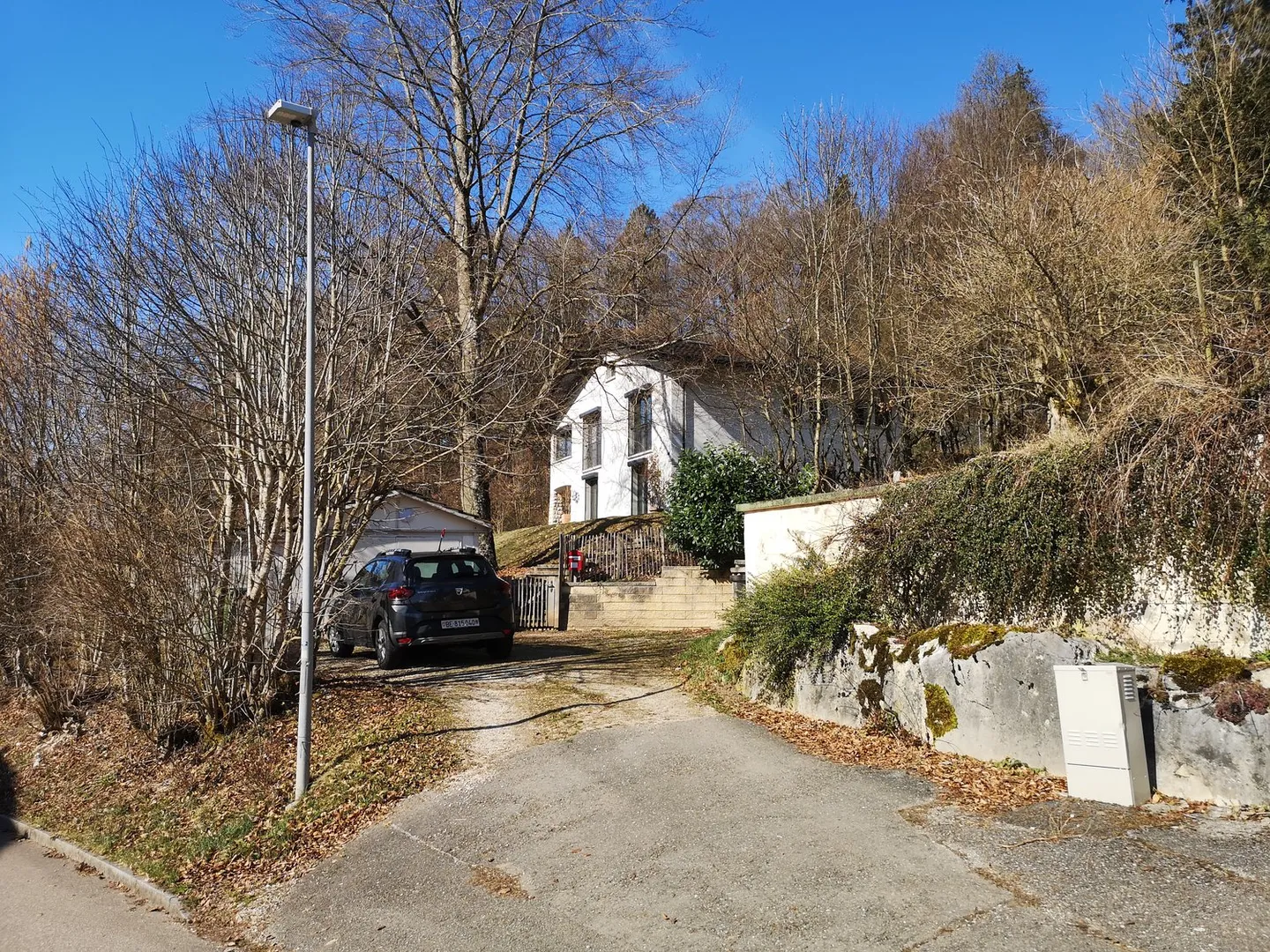 Casa familiare ristrutturata con giardino - Foto 2 di 42