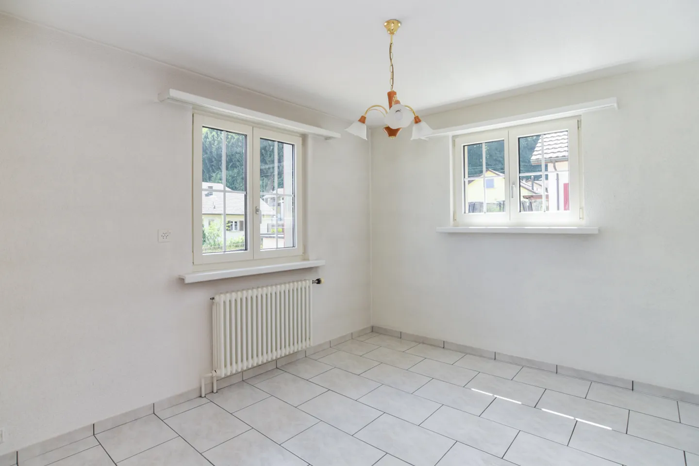 Charmantes Einfamilienhaus mit Garten - Foto 9 von 13