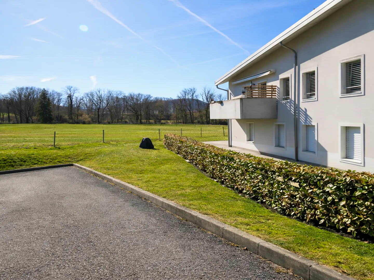 Apartment with 4.5 rooms and breathtaking views of nature! - Photo 4 of 12