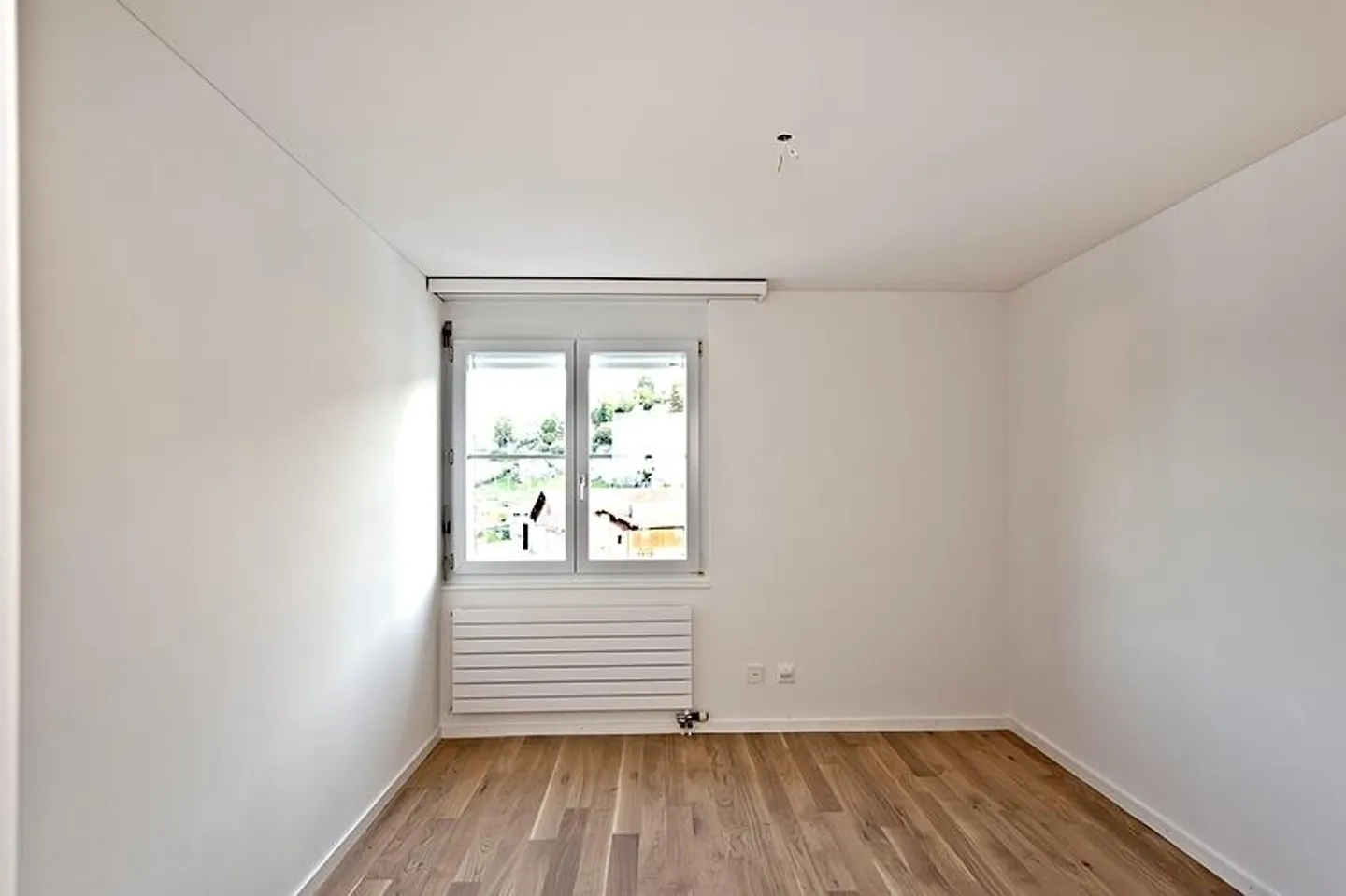 Sentiment de vie sur 125 m2 ! Appartement de 5,5 pièces avec balcon couvert - Photo 9 sur 19
