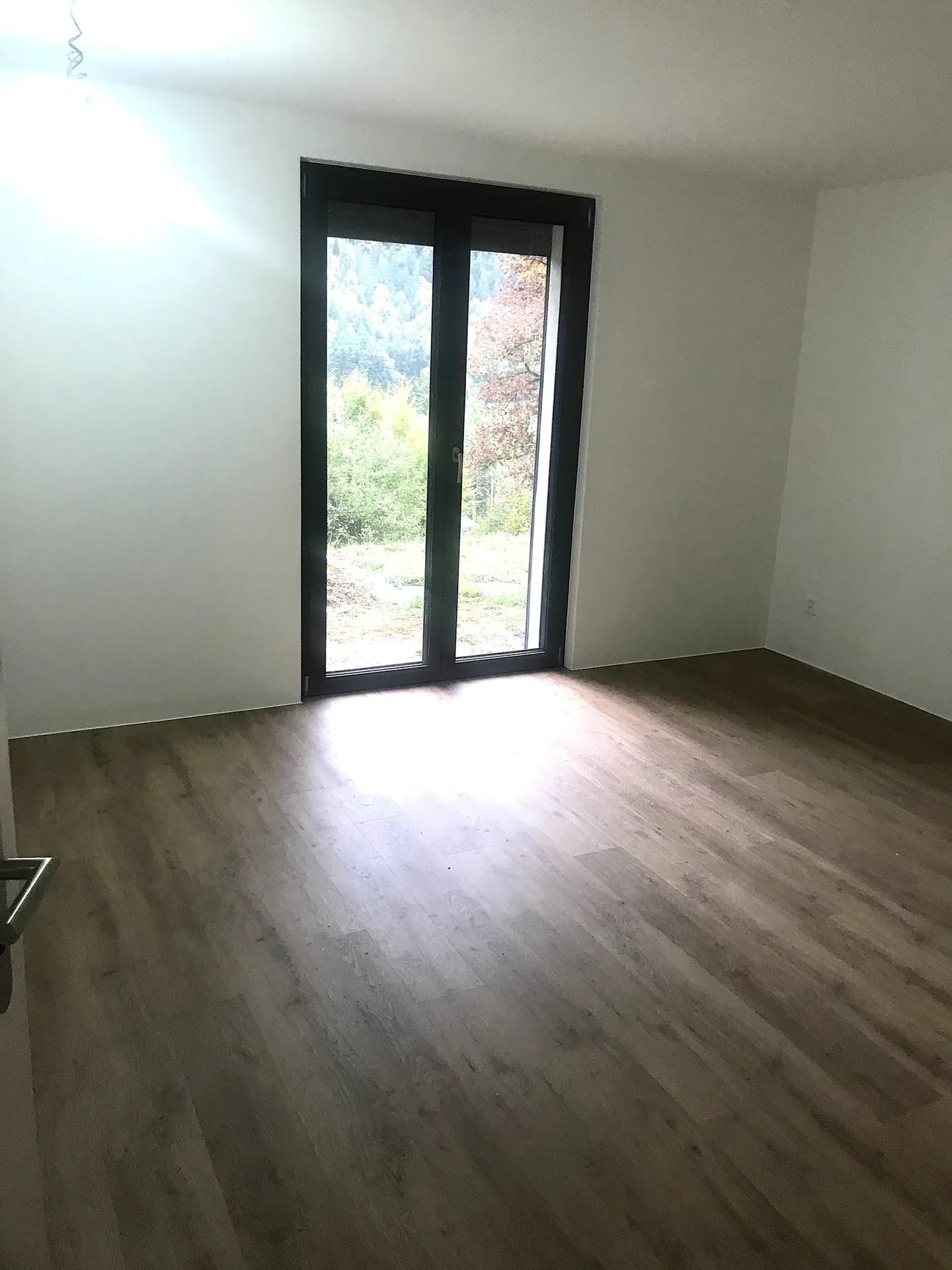 Casa familiare ristrutturata con giardino - Foto 22 di 42