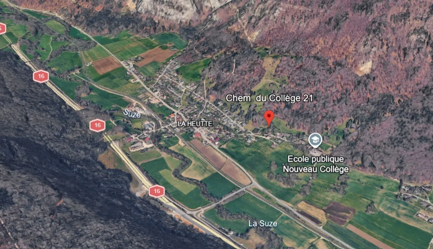 Casa familiare ristrutturata con giardino - Foto 16 di 42