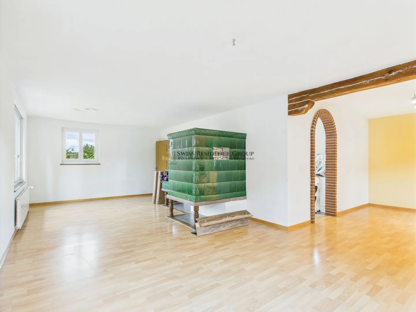 Renoviertes Einfamilienhaus mit grossem Garten - Foto 2 von 11