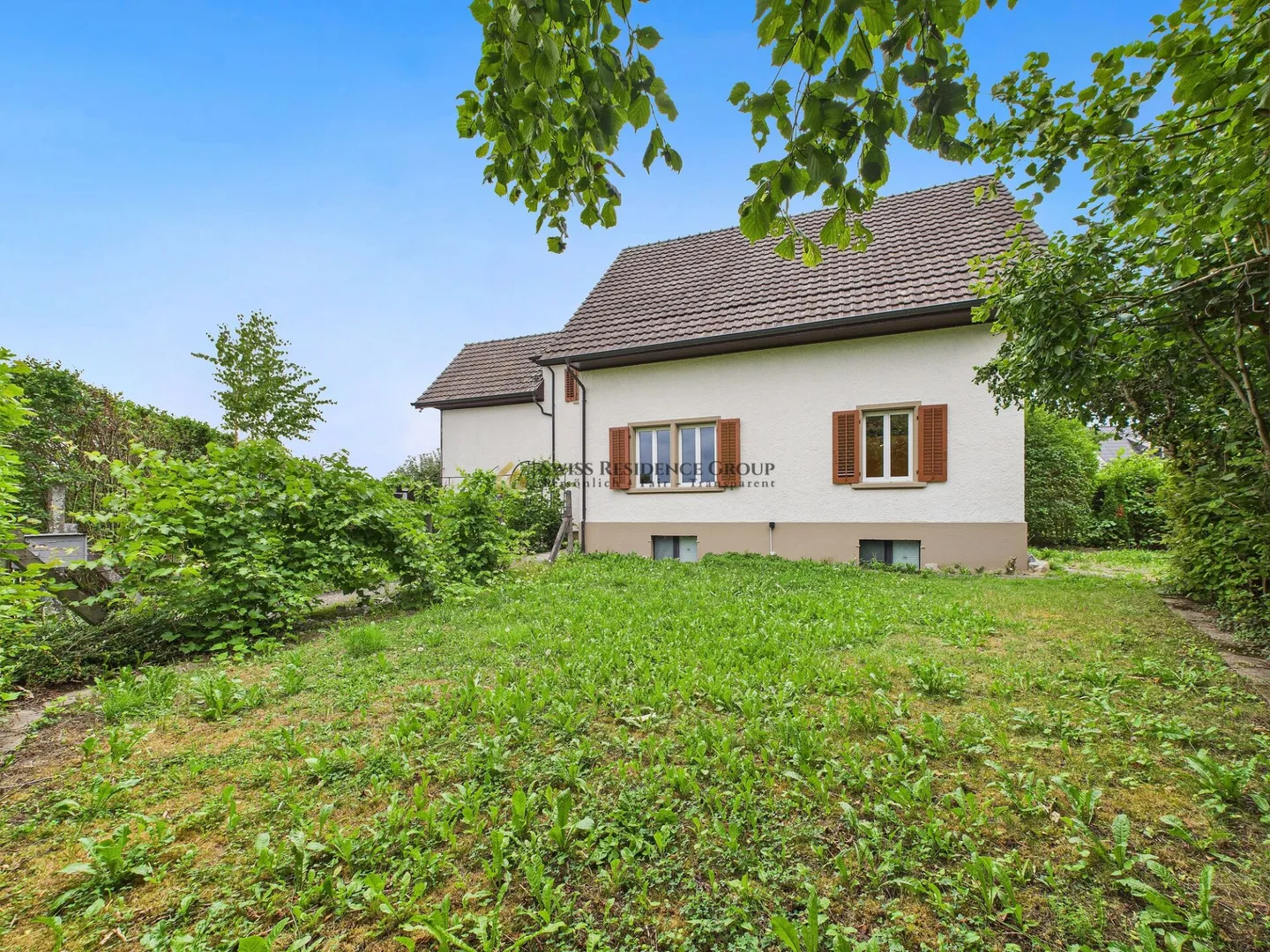 Renoviertes Einfamilienhaus mit grossem Garten - Foto 10 von 11