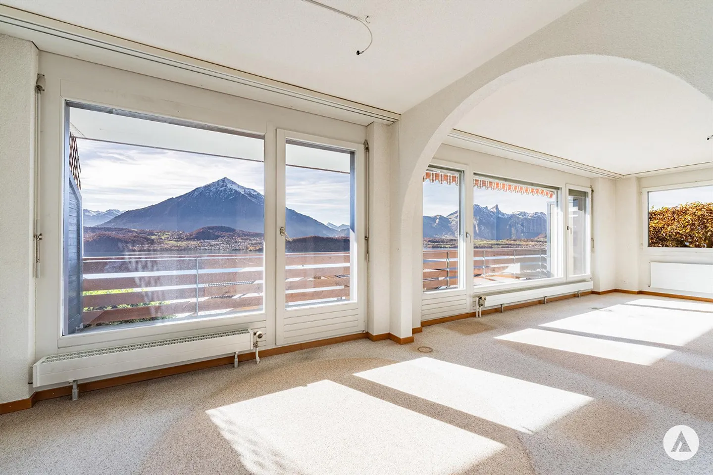 Posizione collinare soleggiata con panorama mozzafiato - Foto 8 di 13