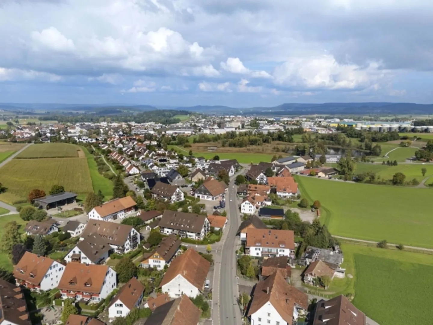«Grosszügige Maisonettewohnung mit sonnigen Balkonen» - Foto 2 von 12