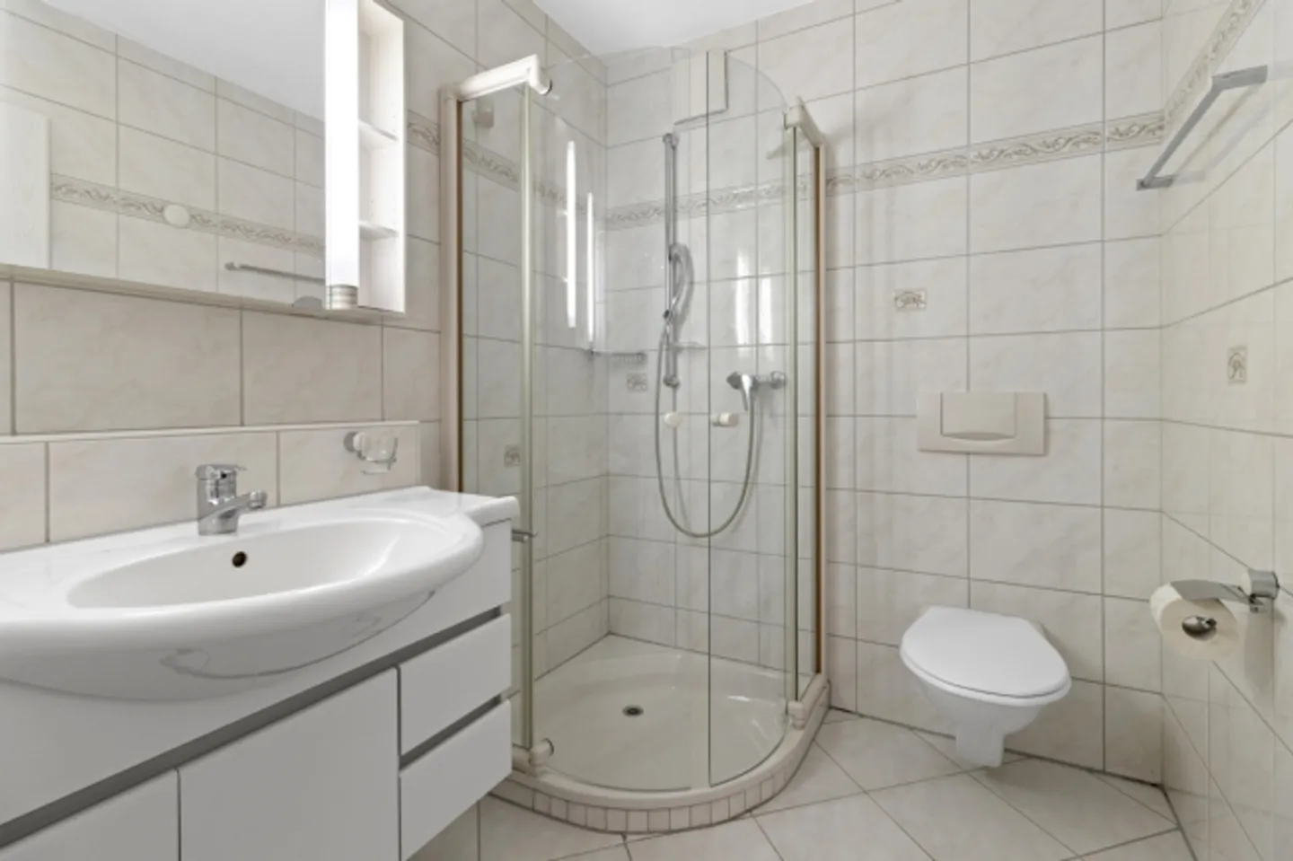 «Grosszügige Maisonettewohnung mit sonnigen Balkonen» - Foto 7 von 12