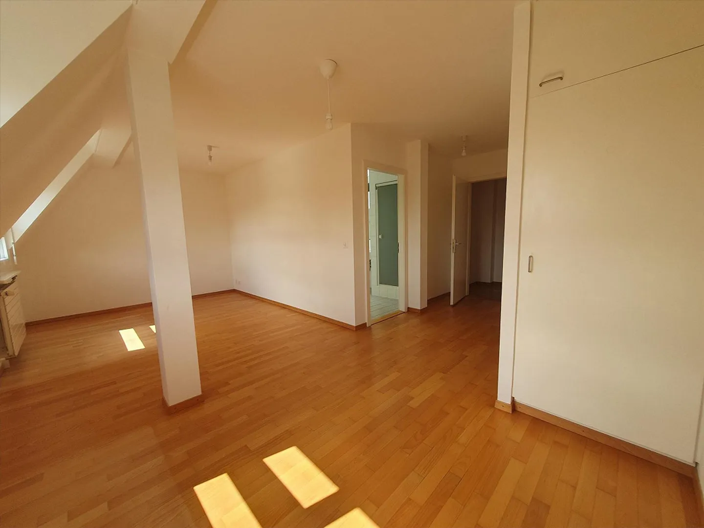 Magnifico appartamento di 7 locali con vista panoramica - Foto 10 di 13