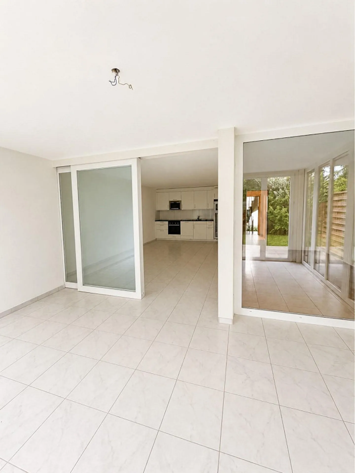 Appartement avec patio dans un emplacement central - Photo 5 sur 8