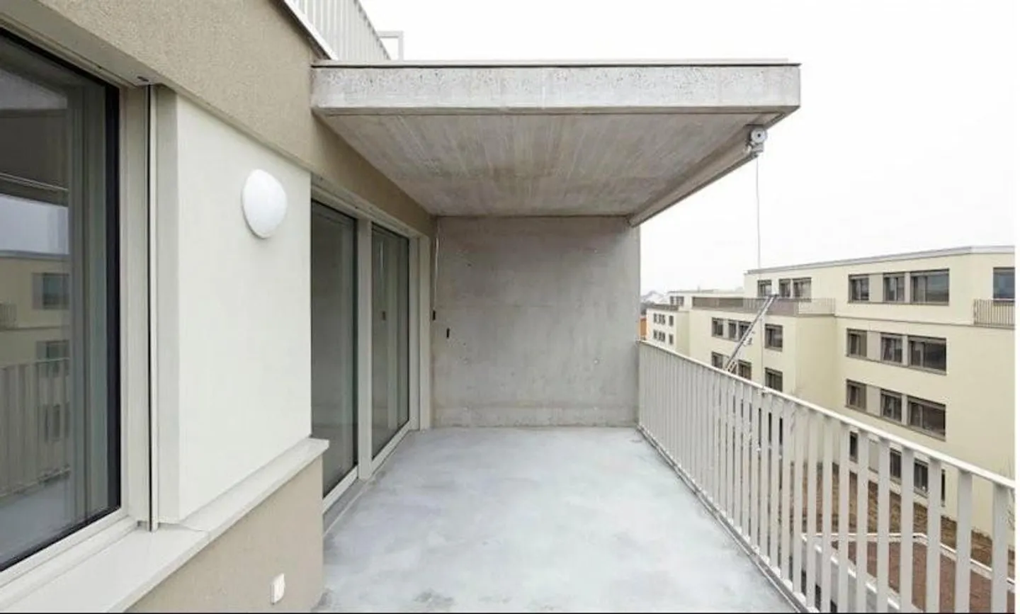 Bright 3.5-room apartment with great layout - Photo 2 of 9