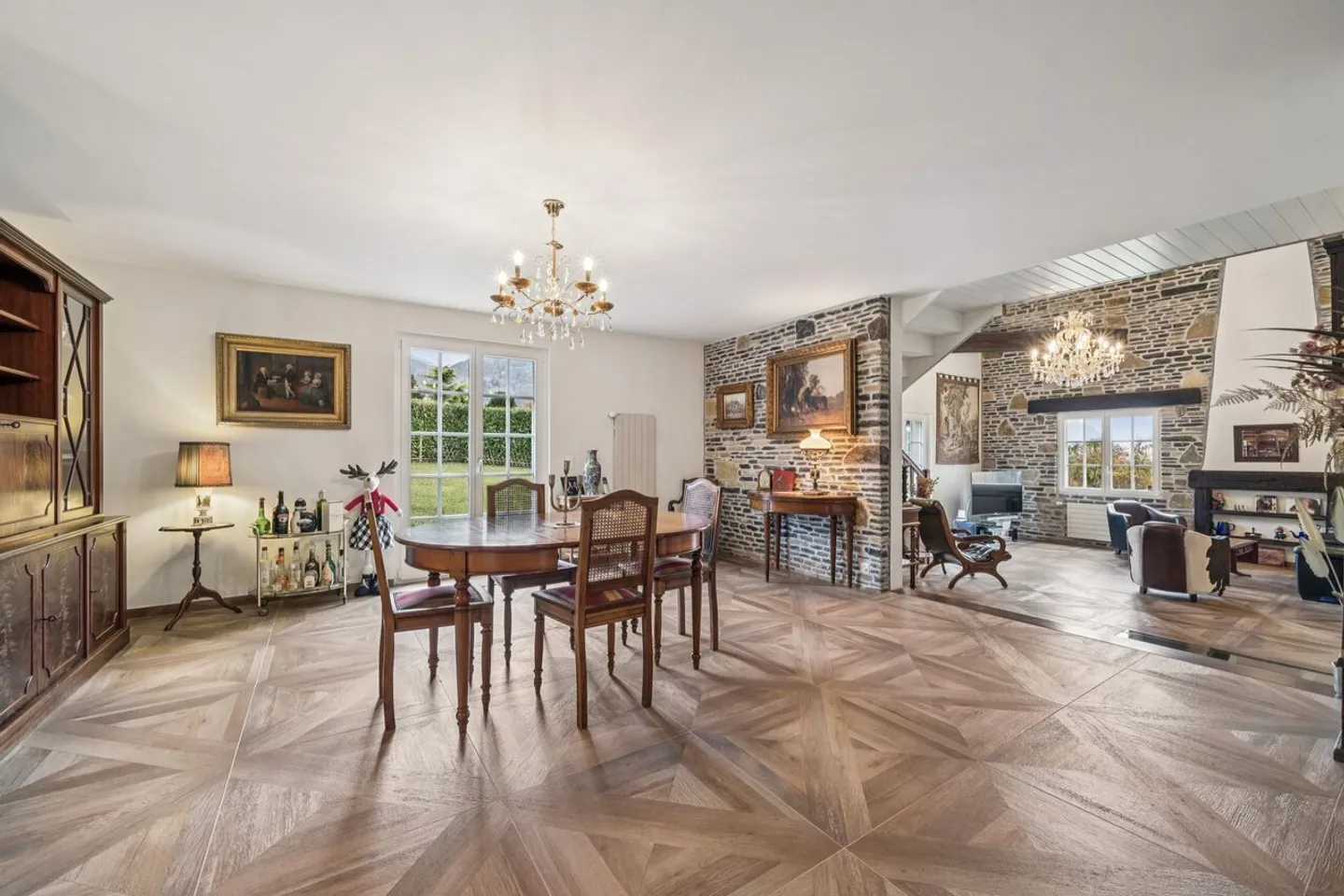 Luxueuse villa individuelle dans quartier prisé - Photo 5 sur 21