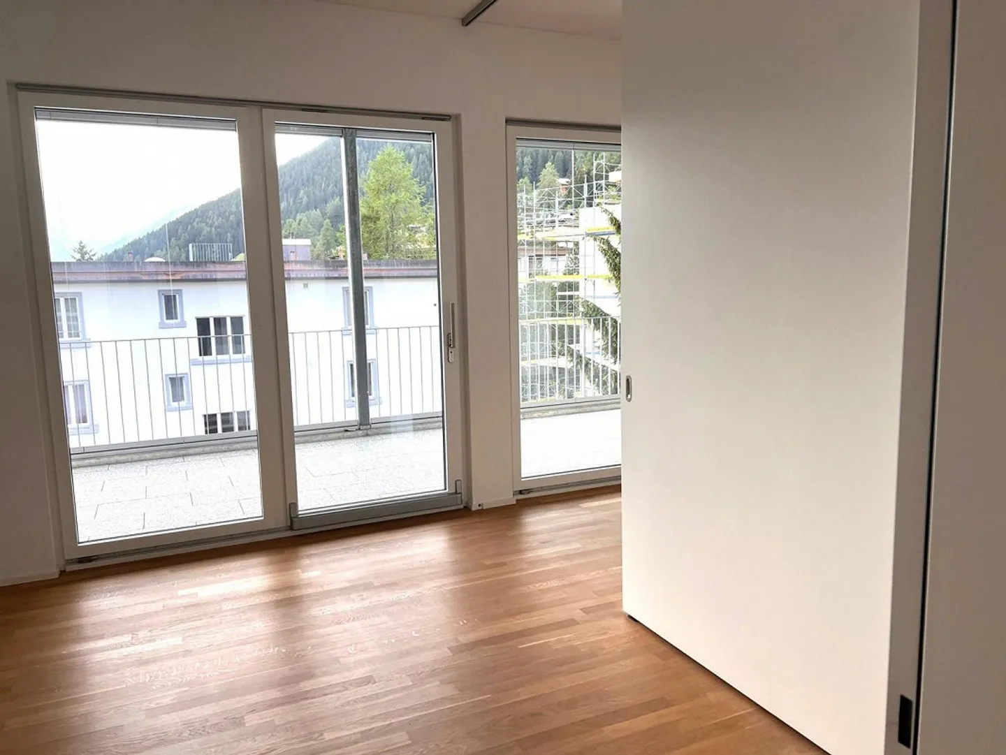 Appartement moderne 4 1/2 pièces Obere Strasse 11 - Photo 3 sur 10