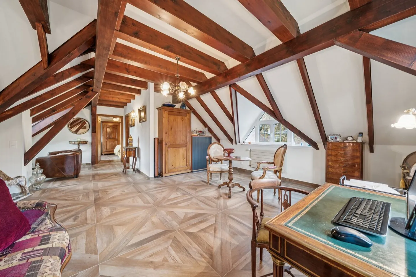 Luxueuse villa individuelle dans quartier prisé - Photo 14 sur 21