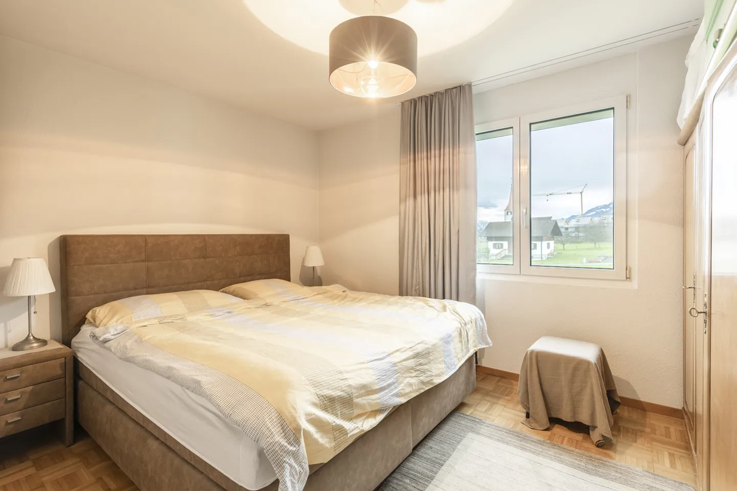 Familienfreundliches Zuhause - mit Cheminée und Balkon - Foto 3 von 7