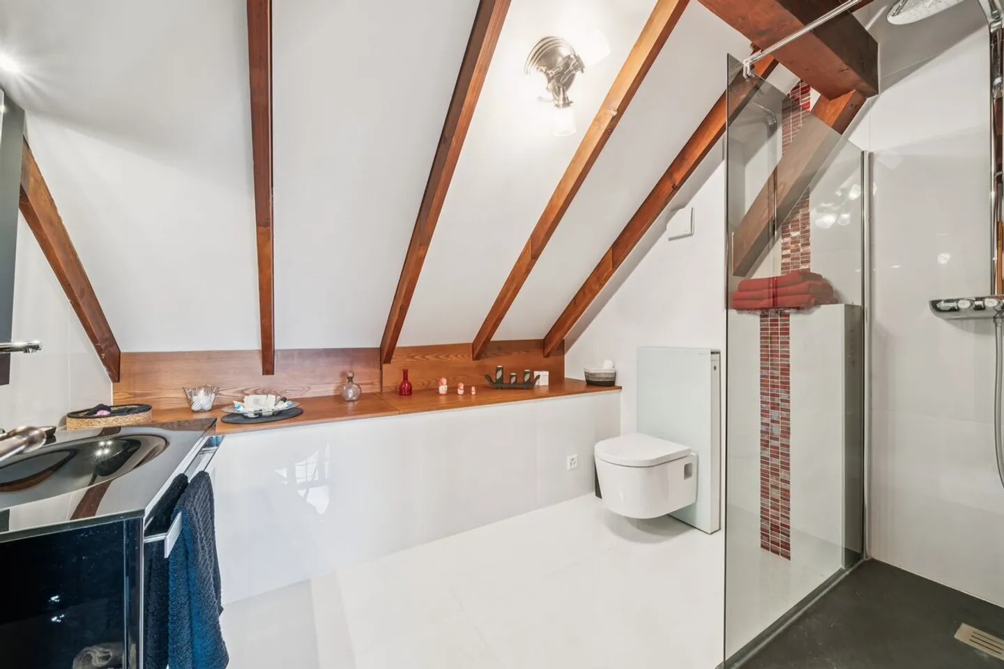 Luxueuse villa individuelle dans quartier prisé - Photo 16 sur 21