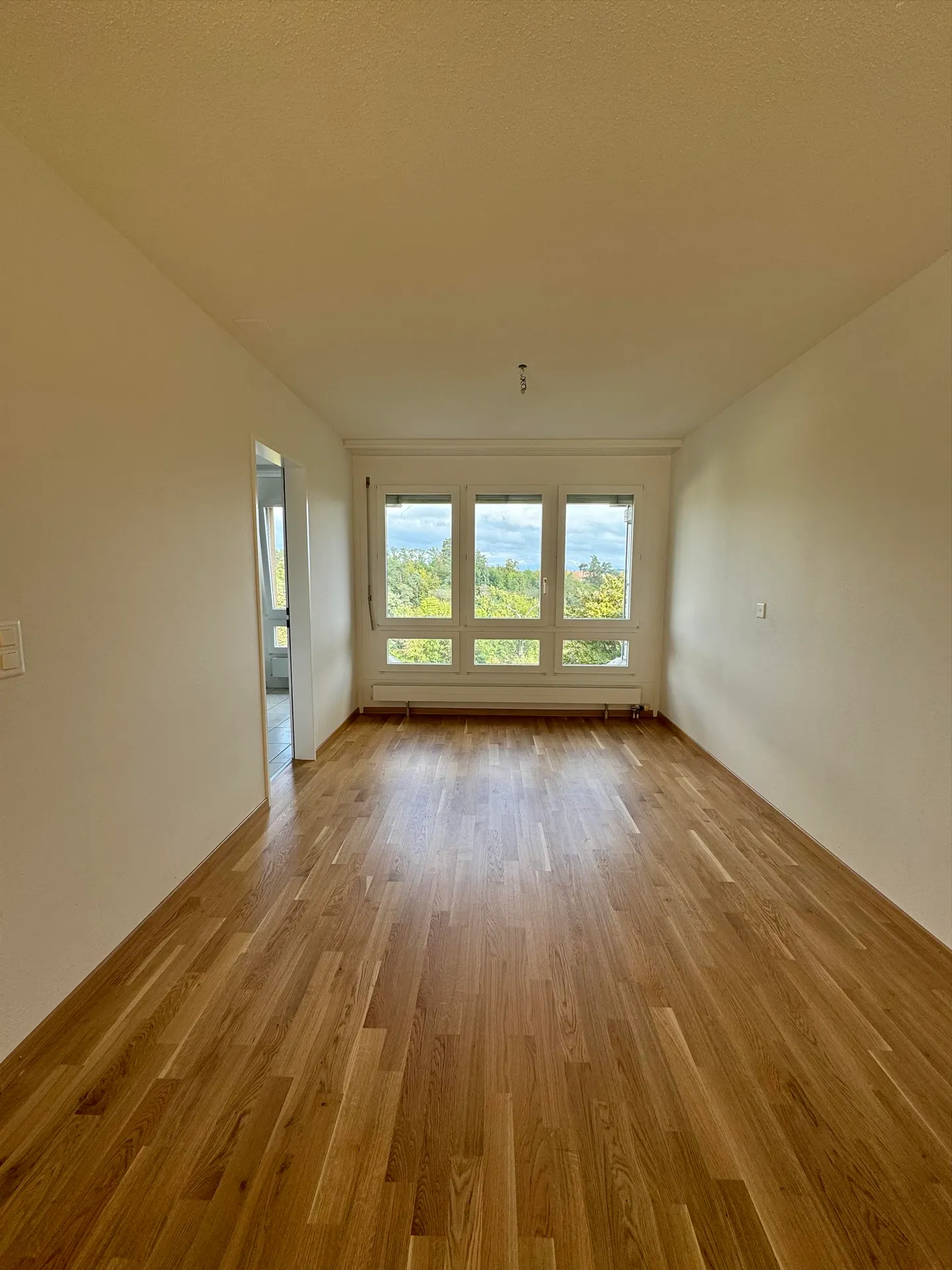 Appartement spacieux avec grand balcon - Photo 10 sur 11