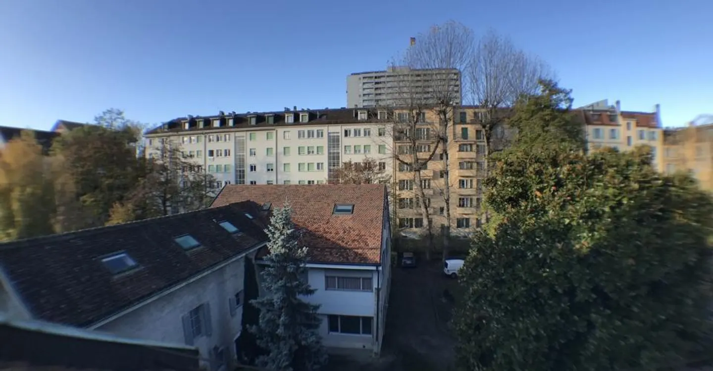 Appartement Attique Rénové - Photo 6 sur 13