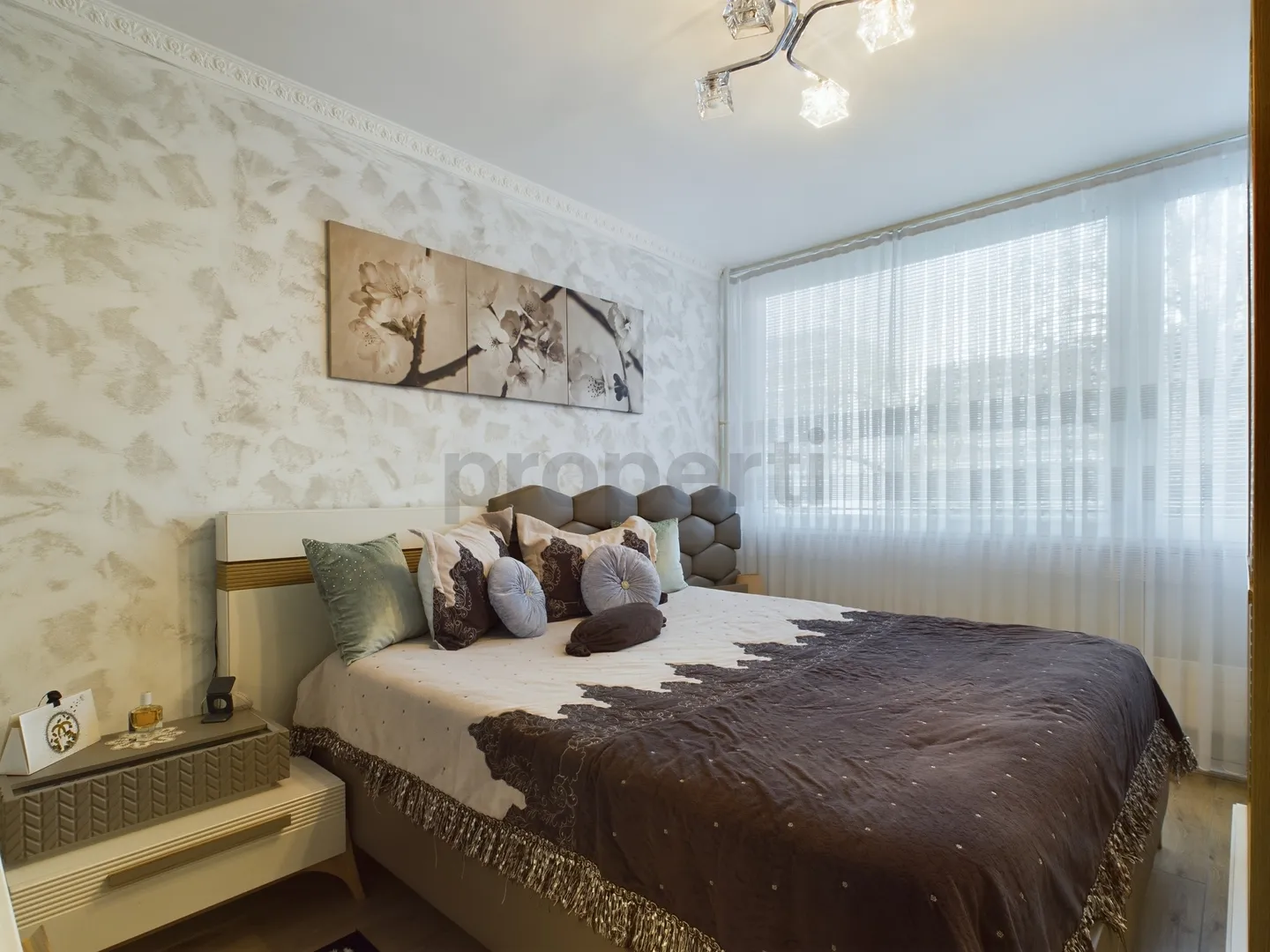 Stylish Apartment in Meyrin - Photo 4 of 8