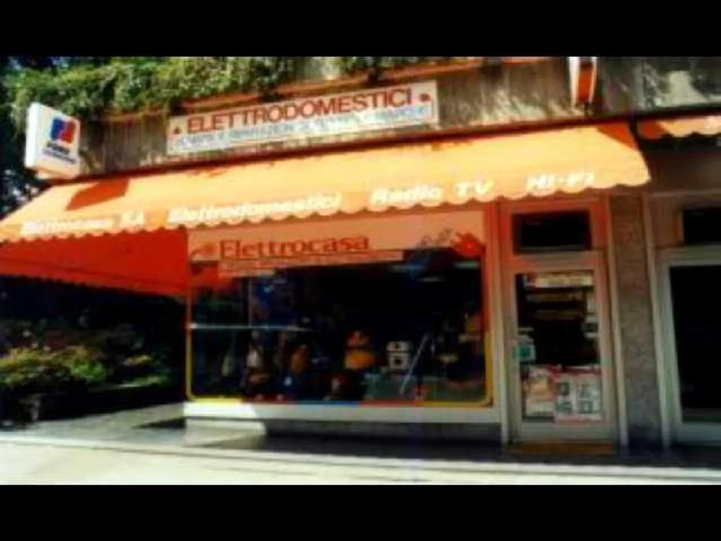 Spazio Commerciale nel Centro di Lugano - Foto 2 di 4