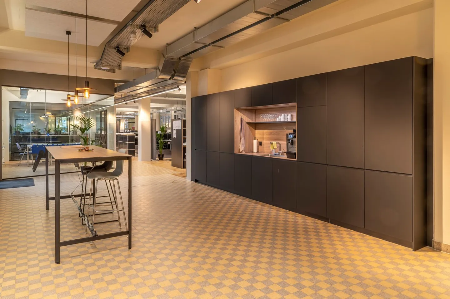 Locaux commerciaux - Photo 8 sur 13