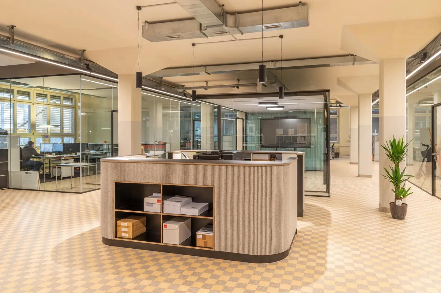 Locaux commerciaux - Photo 9 sur 13