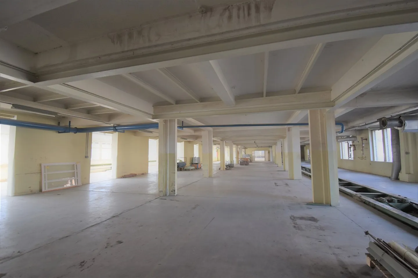 Locaux commerciaux - Photo 11 sur 13