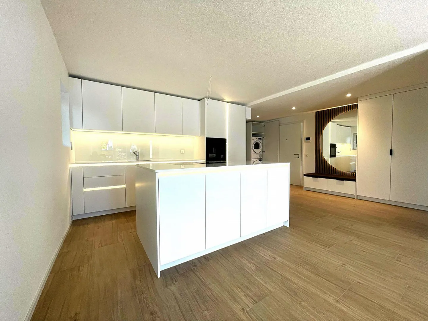 FIRST RENTAL: Beautiful Apartments in Baden - Photo 4 of 17