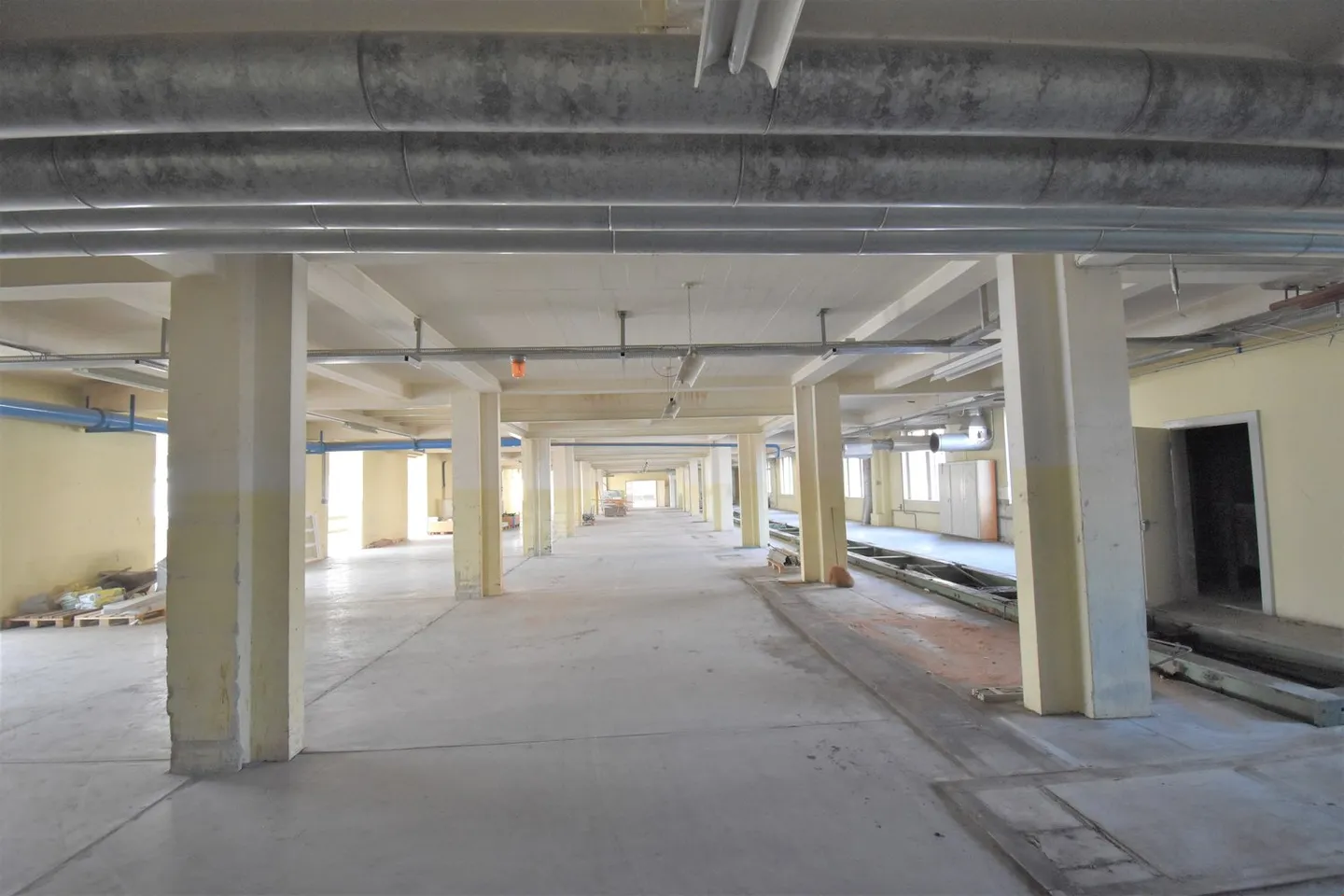 Locaux commerciaux - Photo 12 sur 13