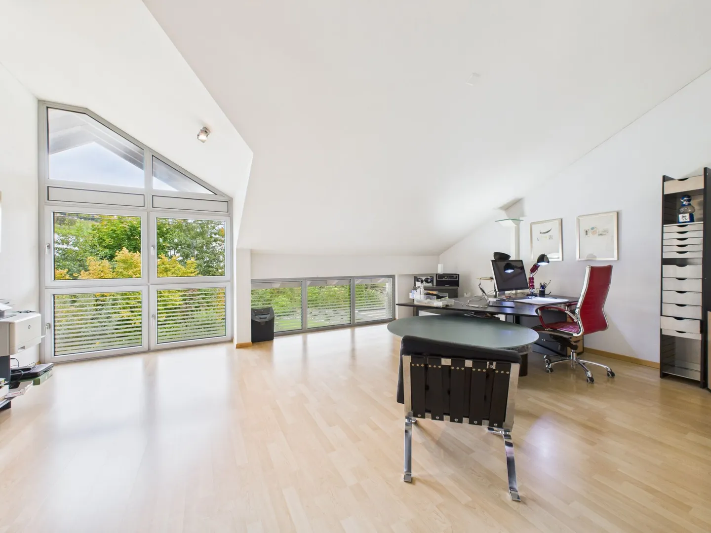 PRAKTISCHES HOME-OFFICE MIT SEPARATEM ZUGANG - Foto 5 von 7
