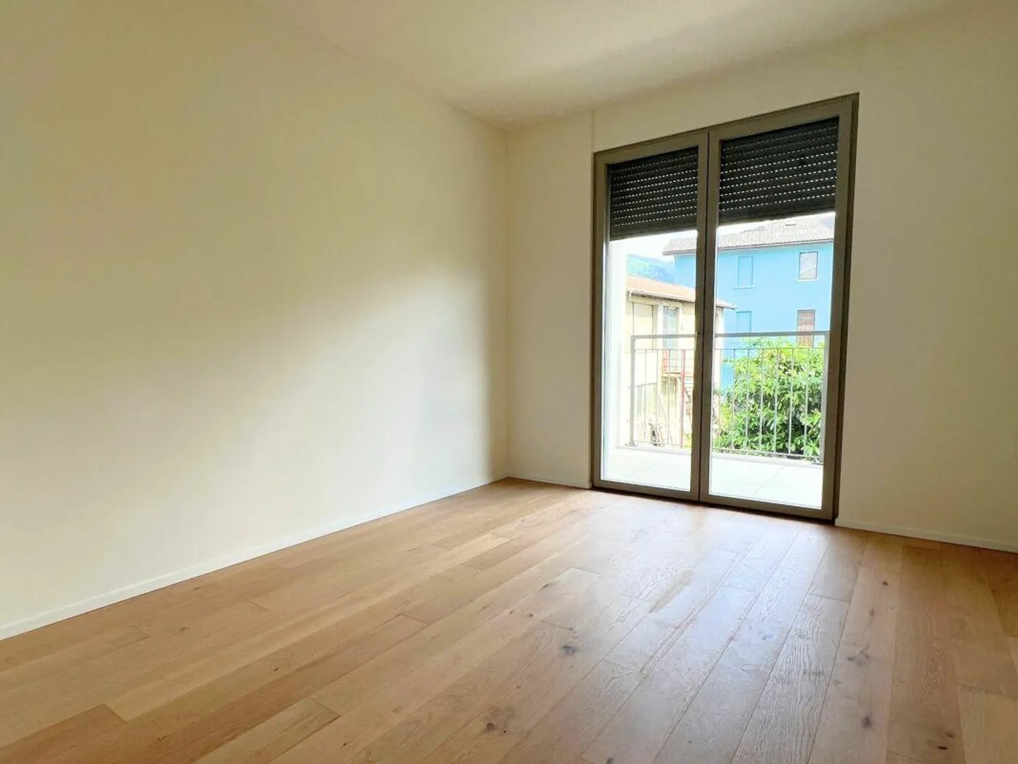 Nuovo e moderno appartamento di 2,5 stanze nel centro di Chiasso - Foto 1 di 4