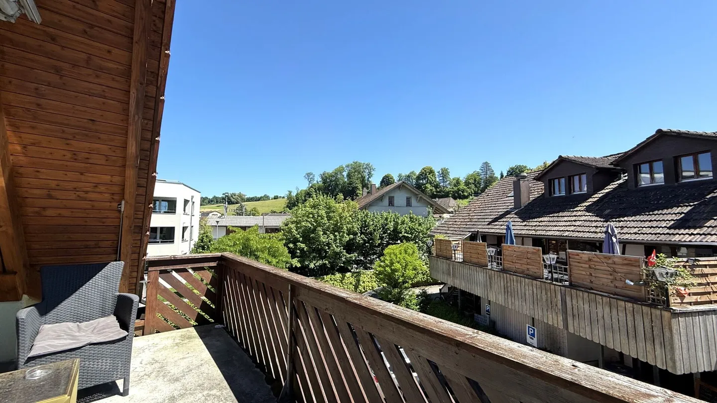 Maisonette con galleria e stufa svedese - Foto 2 di 8