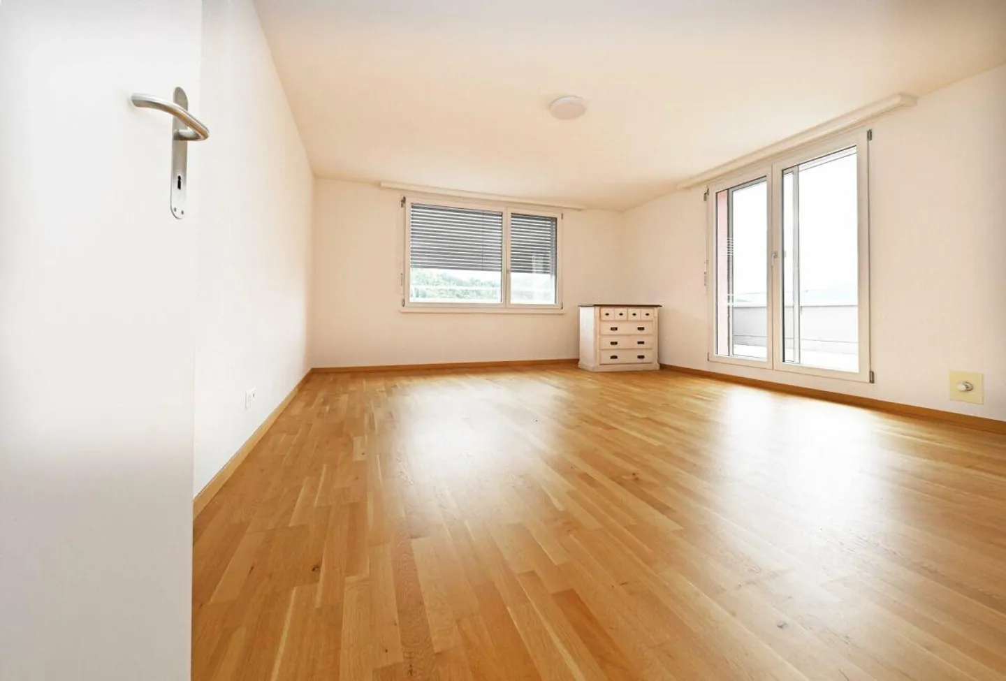 Bien d'investissement : Immeuble collectif avec 18 appartements, 16 garages et ... - Photo 17 sur 18