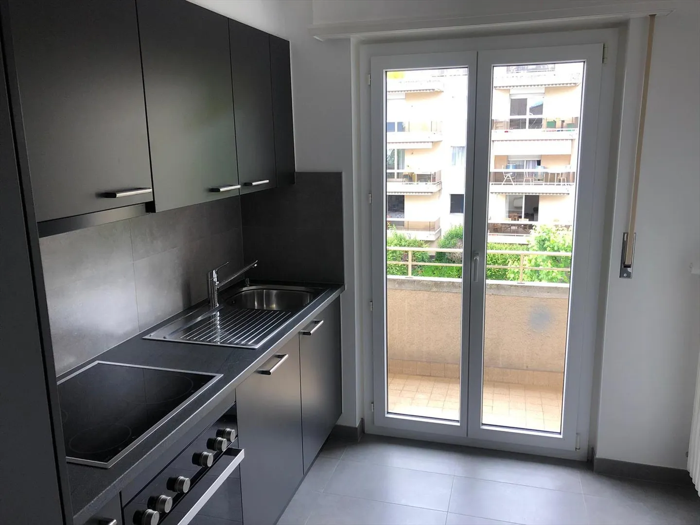 Appartamento in affitto - Foto 4 di 8