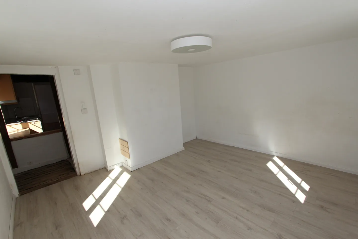 Rustic - Old Building - with Charm - Photo 6 of 22