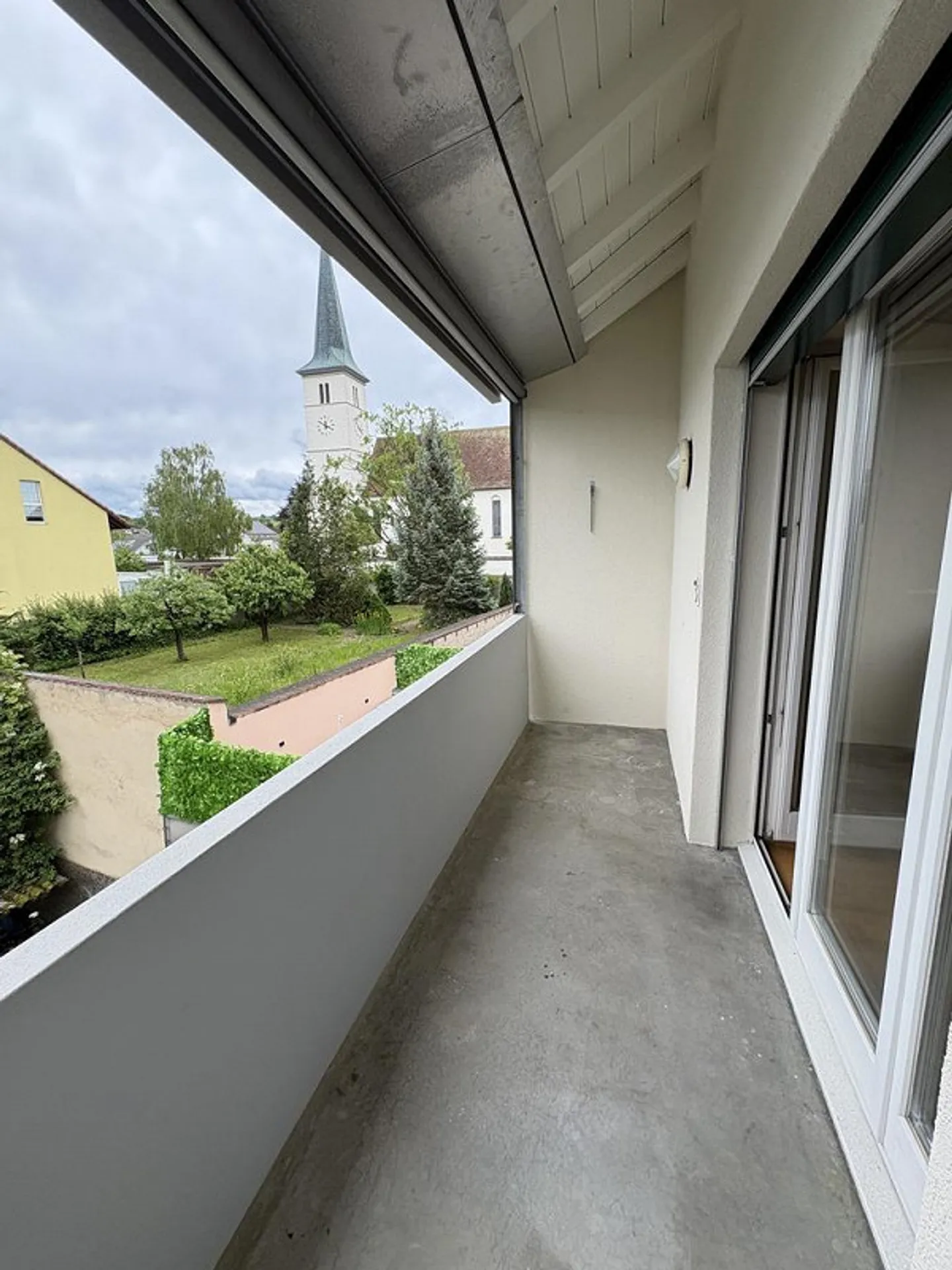 Zentrales Apartment in Therwil - Foto 1 von 8